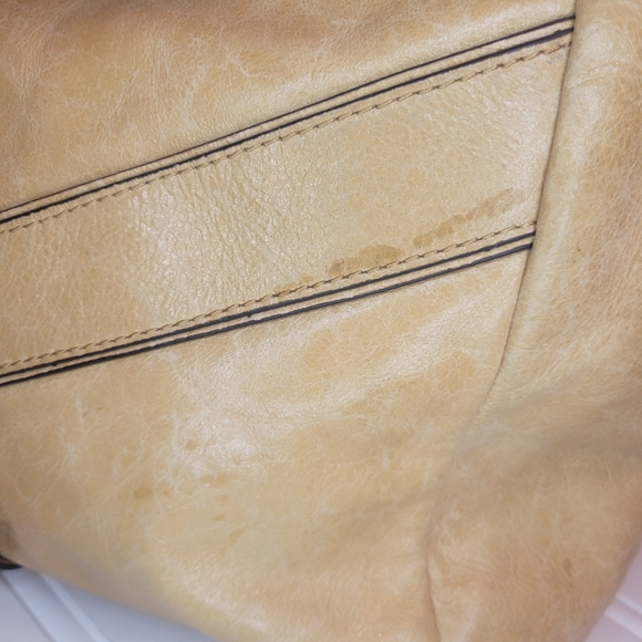 Botkier Trigger leather in Camel - Picture 6 of 8